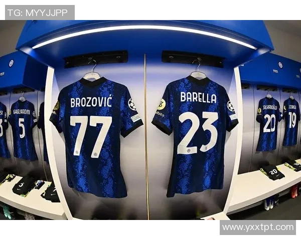 足球球星球衣的多重价值与意义探究及其对球迷文化的影响分析